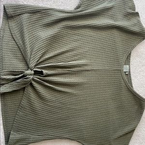 Medium Green Paper Crane Twisted Tee-Shirt